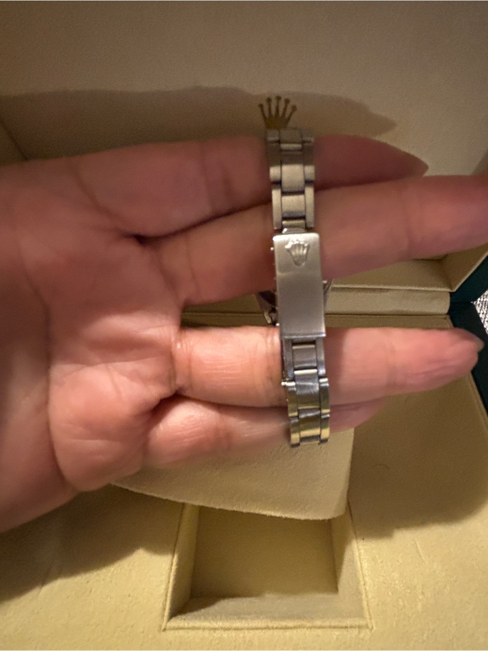 Estate $8000 ROLEX DATEJUST Pink MOP Emerald Diamond SS Ladies Watch - Picture 7 of 15